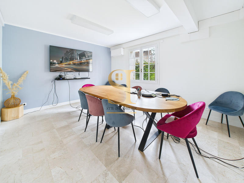 Maison - 175 m² - 7 pièces