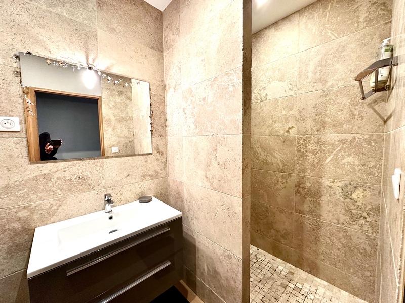 Appartement - 91 m² - 3 pièces