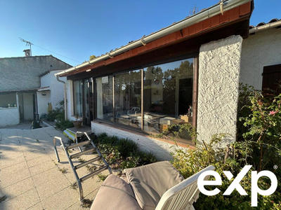 Maison - 92 m² - 5 pièces