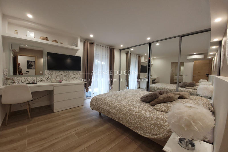 Maison contemporaine - 163 m² - 4 pièces