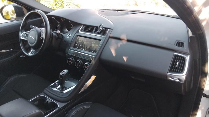 Jaguar E-Pace 2.0 200 Awd Bva R-Dynamic - Automatique