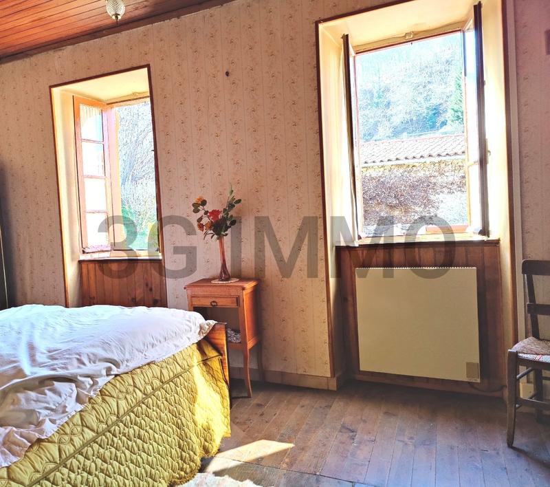 Maison - 111 m² - 5 pièces