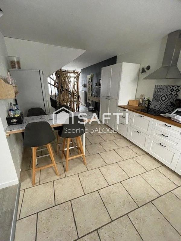 Maison - 146 m² - 6 pièces