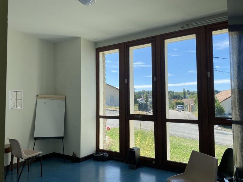 Maison - 102 m² - 4 pièces