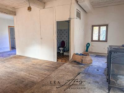 Maison - 123 m² - 6 pièces