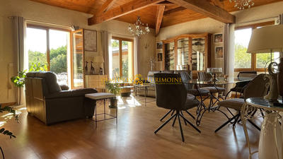 Maison - 194 m² - 5 pièces