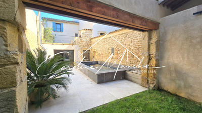 Maison de village - 215 m² - 5 pièces