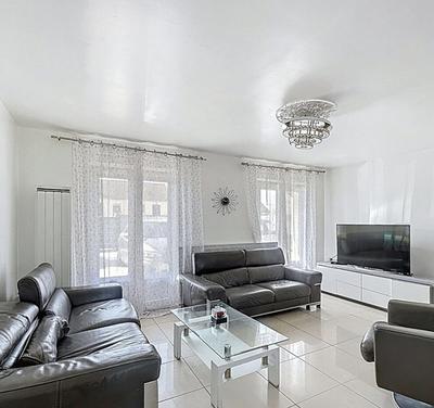 Maison ancienne - 145 m² - 8 pièces