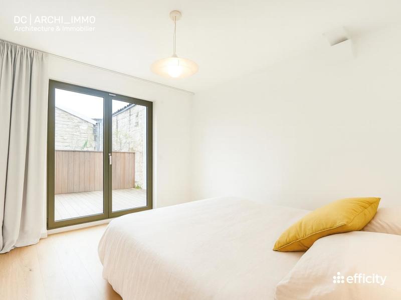 Appartement - 284 m² - 8 pièces