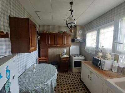 Maison - 107 m² - 7 pièces