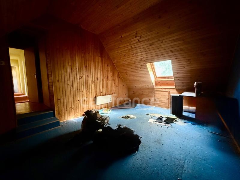 Maison - 120 m² - 7 pièces