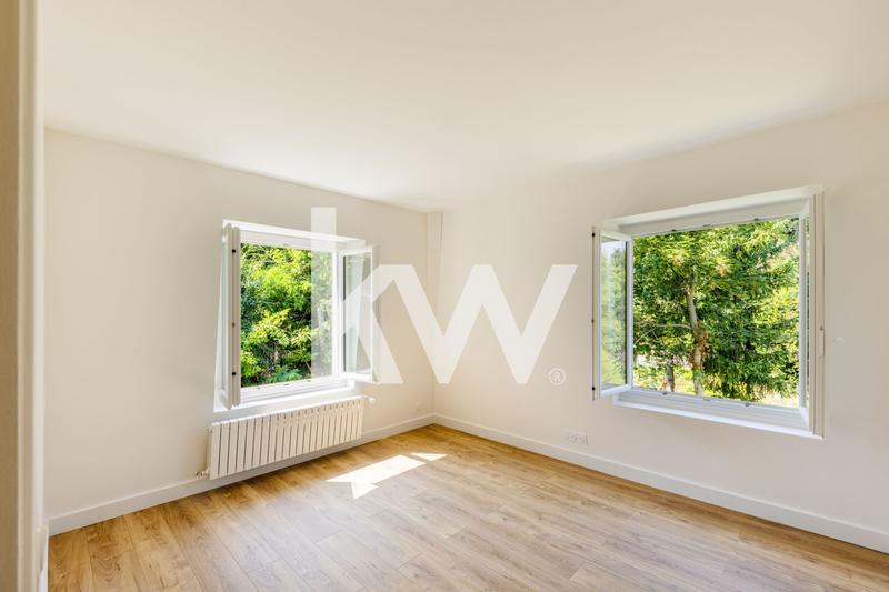 Maison - 130 m² - 6 pièces