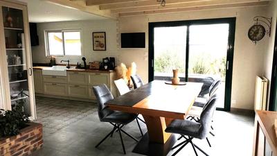 Maison - 137 m² - 7 pièces