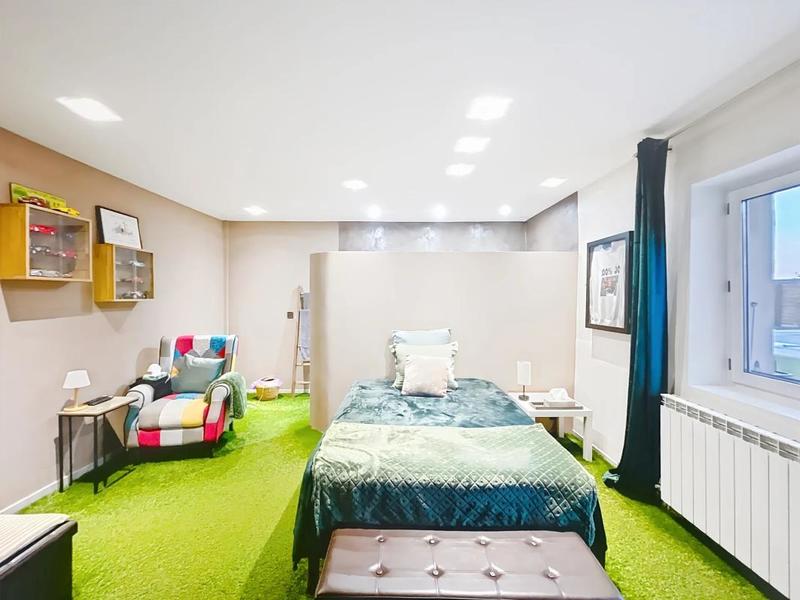 Maison - 310 m² - 11 pièces