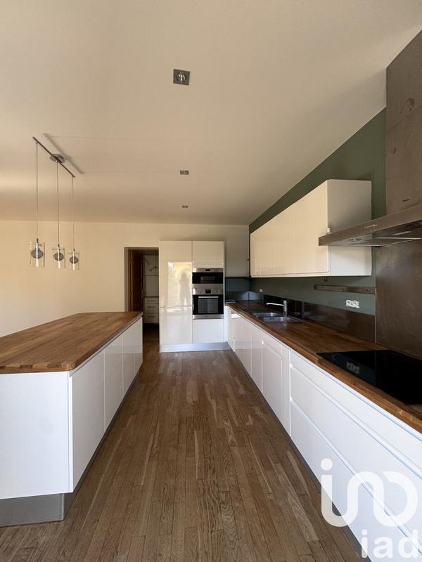 Maison - 156 m² - 6 pièces