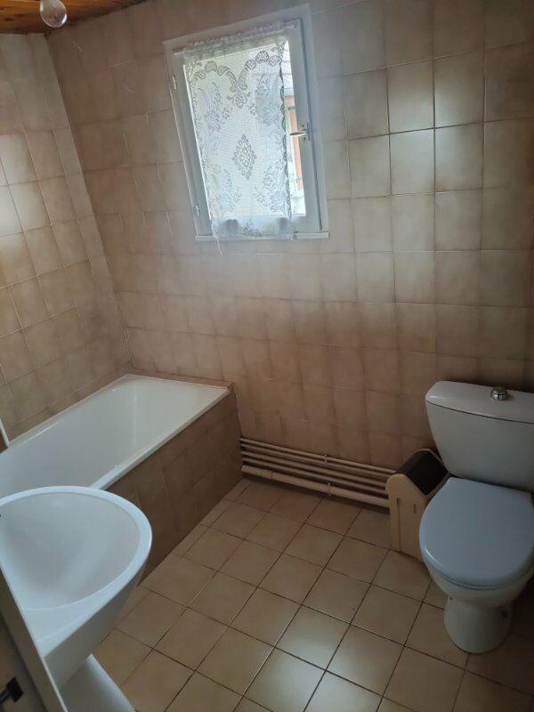 Maison de village - 109 m² - 9 pièces