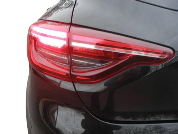 Renault Clio V 1.0 TCe 90 Ch Zen / 5