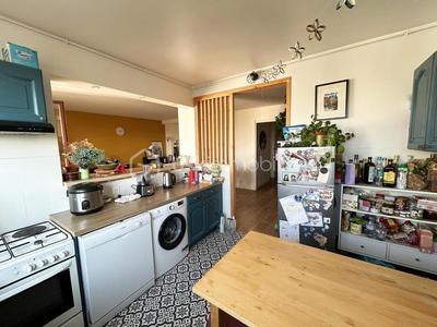 Appartement - 84 m² - 4 pièces