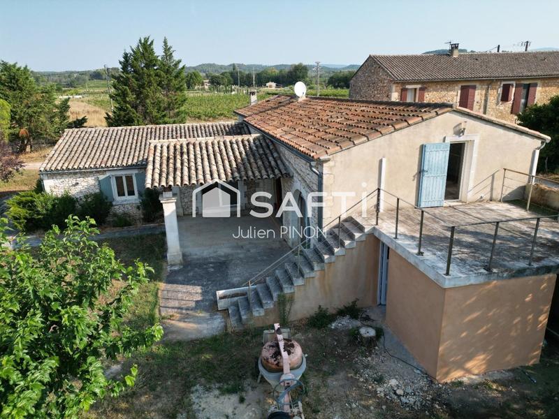 Maison - 180 m² - 5 pièces