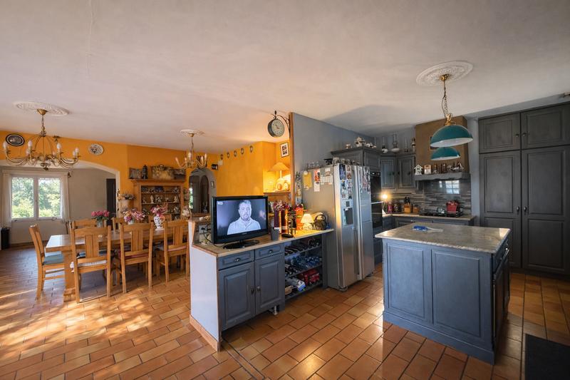 Maison - 175 m² - 5 pièces