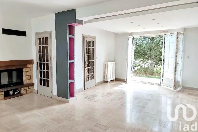 Maison - 121 m² - 6 pièces