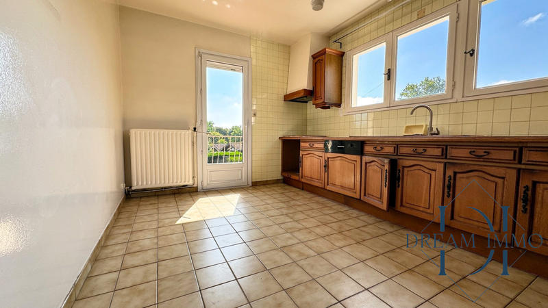 Maison - 158 m² - 8 pièces