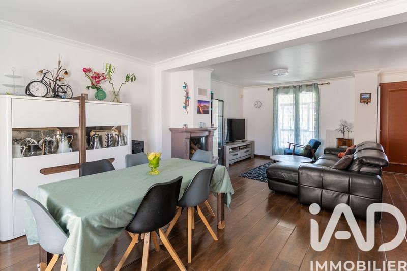 Maison - 105 m² - 6 pièces