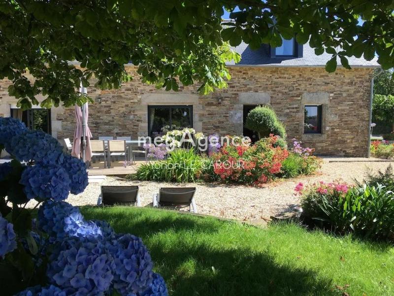 Maison - 155 m² - 5 pièces