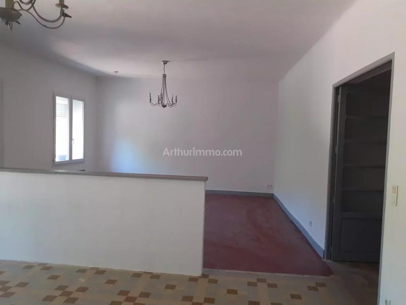 Appartement - 120 m² - 3 pièces