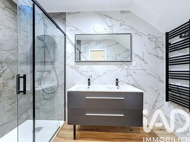 Maison - 112 m² - 6 pièces