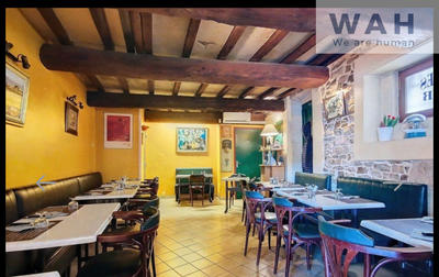 Local commercial - 70 m² - 4 pièces