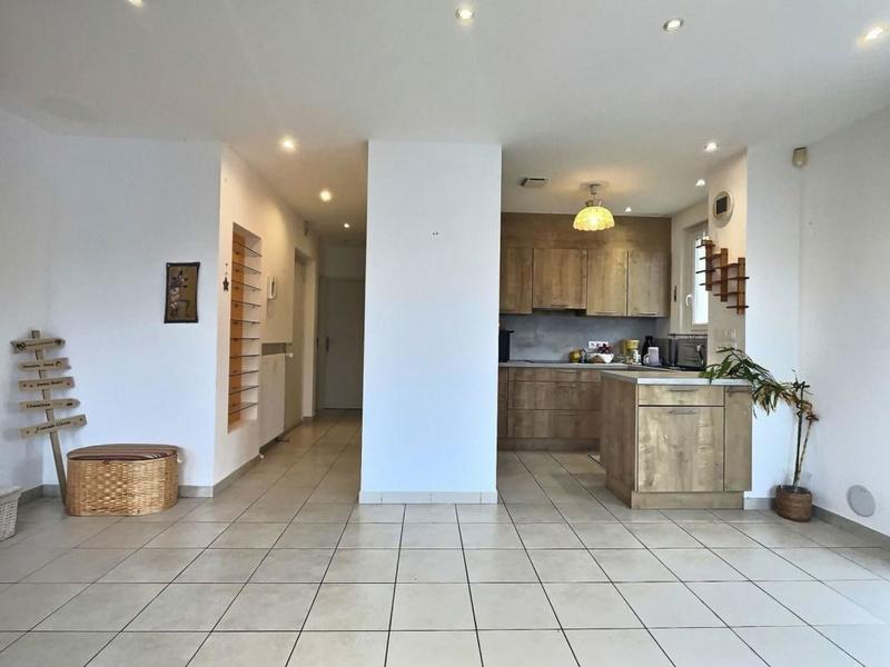 Maison - 135 m² - 7 pièces