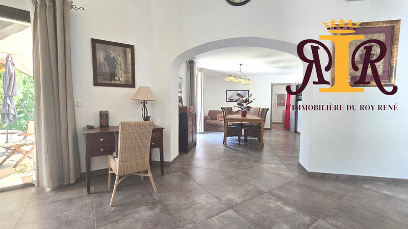 Maison contemporaine - 187 m² - 5 pièces