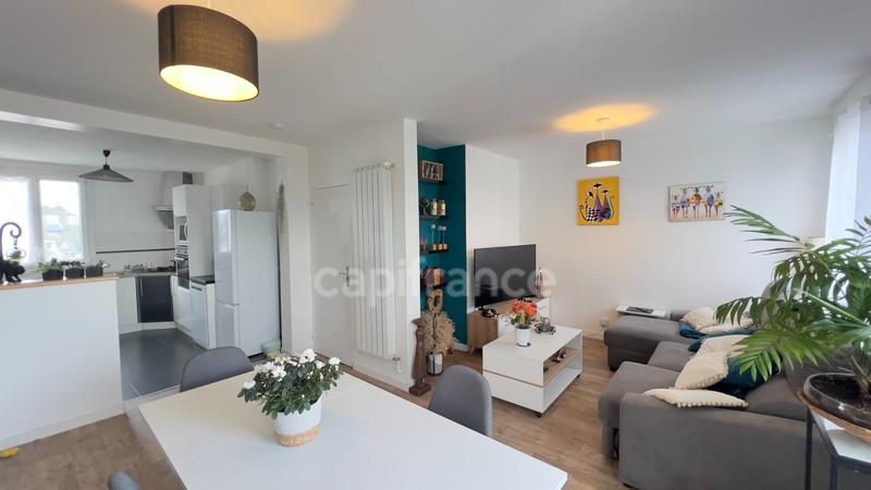 Appartement - 84 m² - 5 pièces