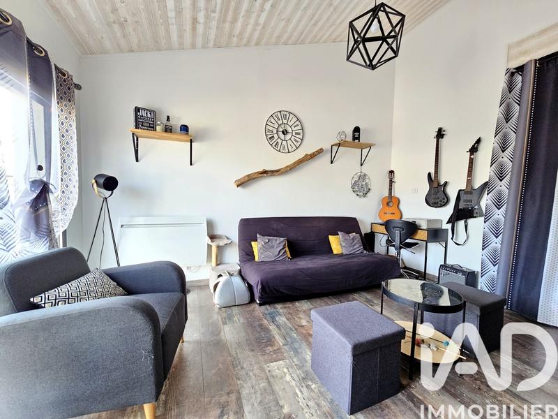 Maison - 104 m² - 6 pièces