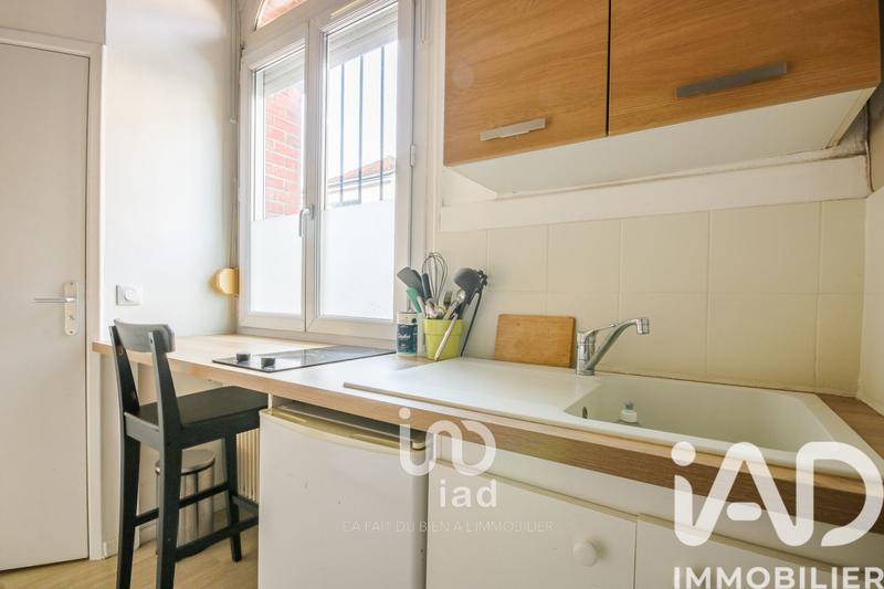 Studio - 11 m² - 1 pièce