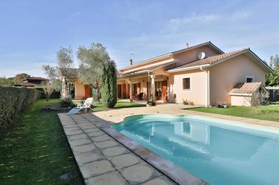 Maison - 155 m² - 6 pièces