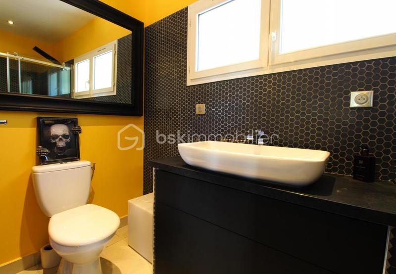 Maison d'architecte - 207 m² - 7 pièces