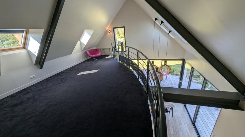 Maison - 208 m² - 5 pièces