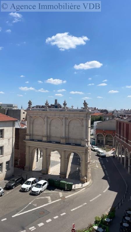 Appartement - 74 m² - 3 pièces