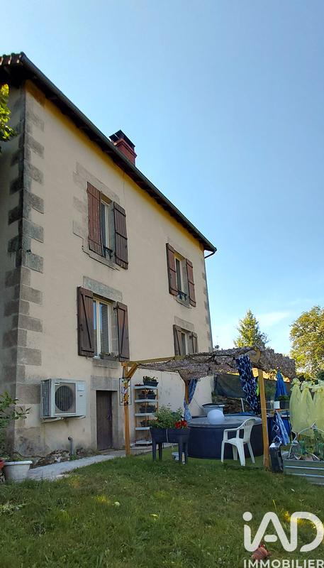 Maison - 120 m² - 6 pièces