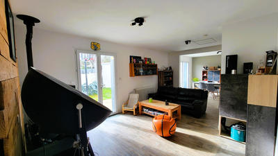 Maison - 92 m² - 4 pièces