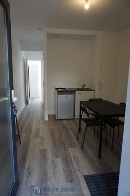 Studio - 27 m² - 1 pièce
