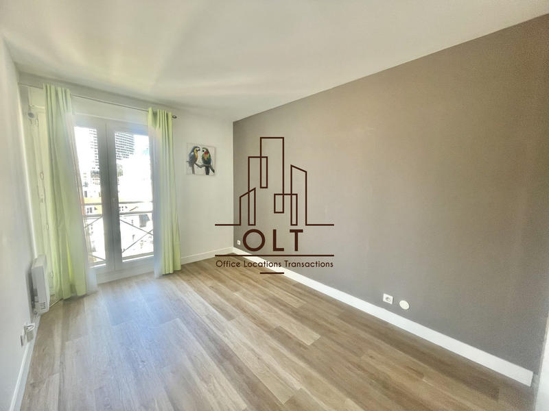 Appartement - 99 m² - 4 pièces