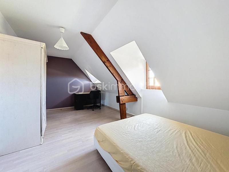 Maison - 107 m² - 6 pièces