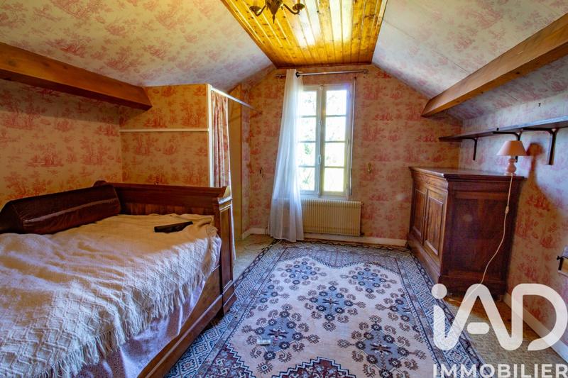 Maison - 142 m² - 8 pièces