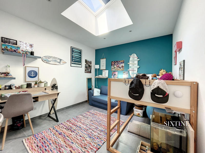 Appartement - 80 m² - 4 pièces