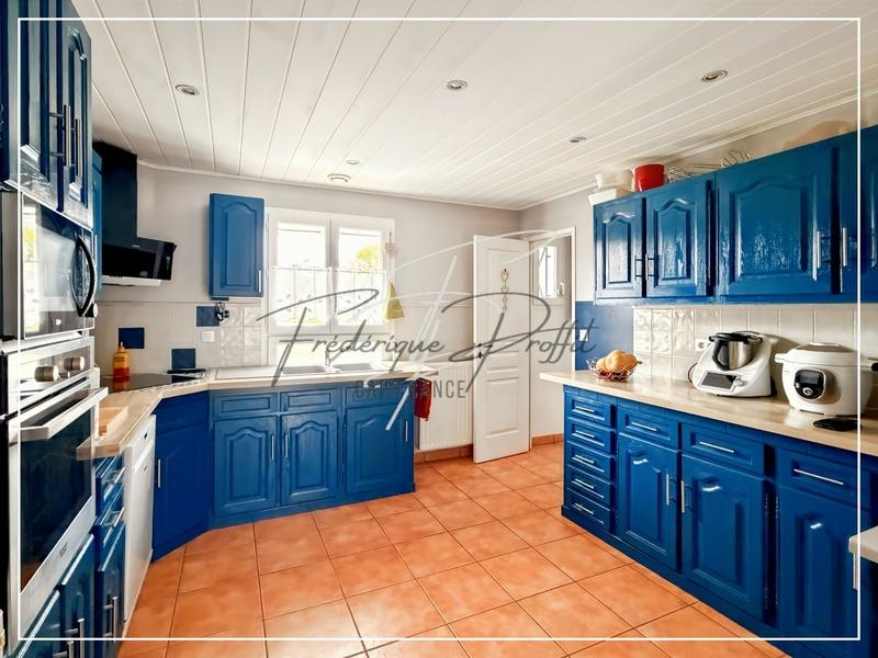 Maison - 167 m² - 6 pièces