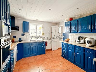 Maison - 167 m² - 6 pièces