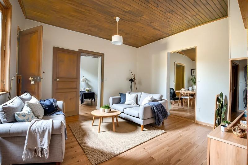 Propriété - 88 m² - 4 pièces